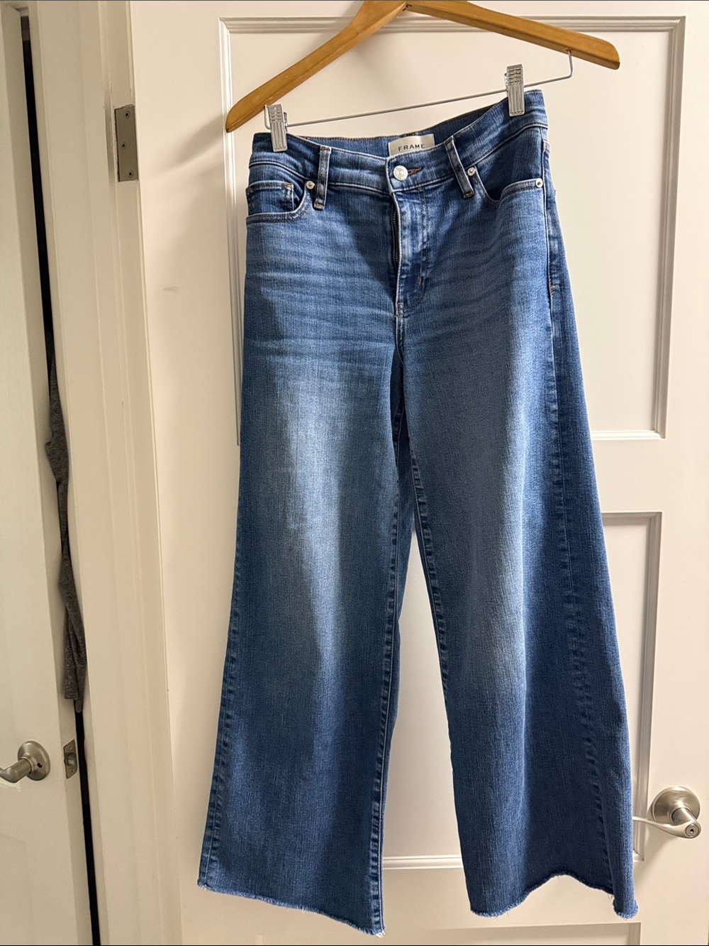 Frame Denim Mid-Blue Wide-Leg High-Rise Jeans
